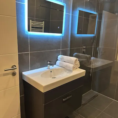 Ruhr Business Mit 7 Einzelbetten Privat Essen