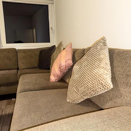 Ruhr Business Mit 7 Einzelbetten Privat