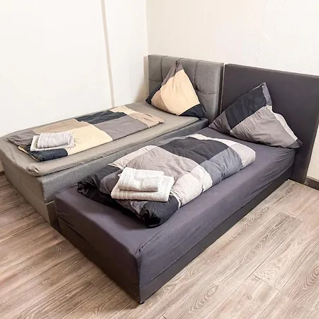 Ruhr Business Mit 7 Einzelbetten Privat Essen