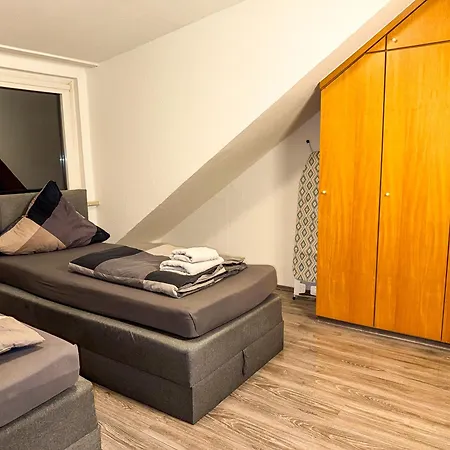 Apartment Ruhr Business Mit 7 Einzelbetten Privat *