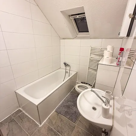 Ruhr Business Mit 7 Einzelbetten Privat Apartment *